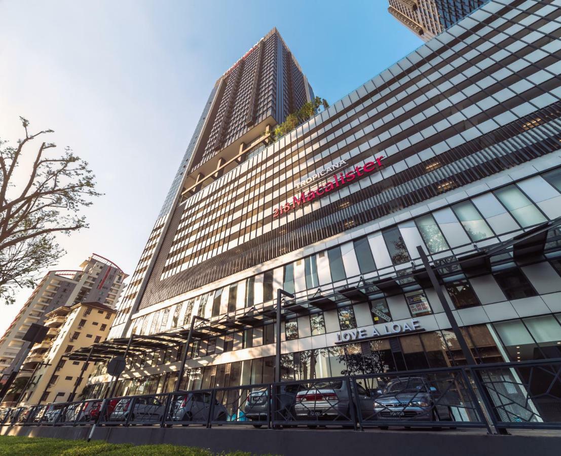 Muji Home 1 - Sea And City View 2Br At 218 Tropicana Near Komtar Foodheaven With Netflix & Tv Box جورج تاون المظهر الخارجي الصورة